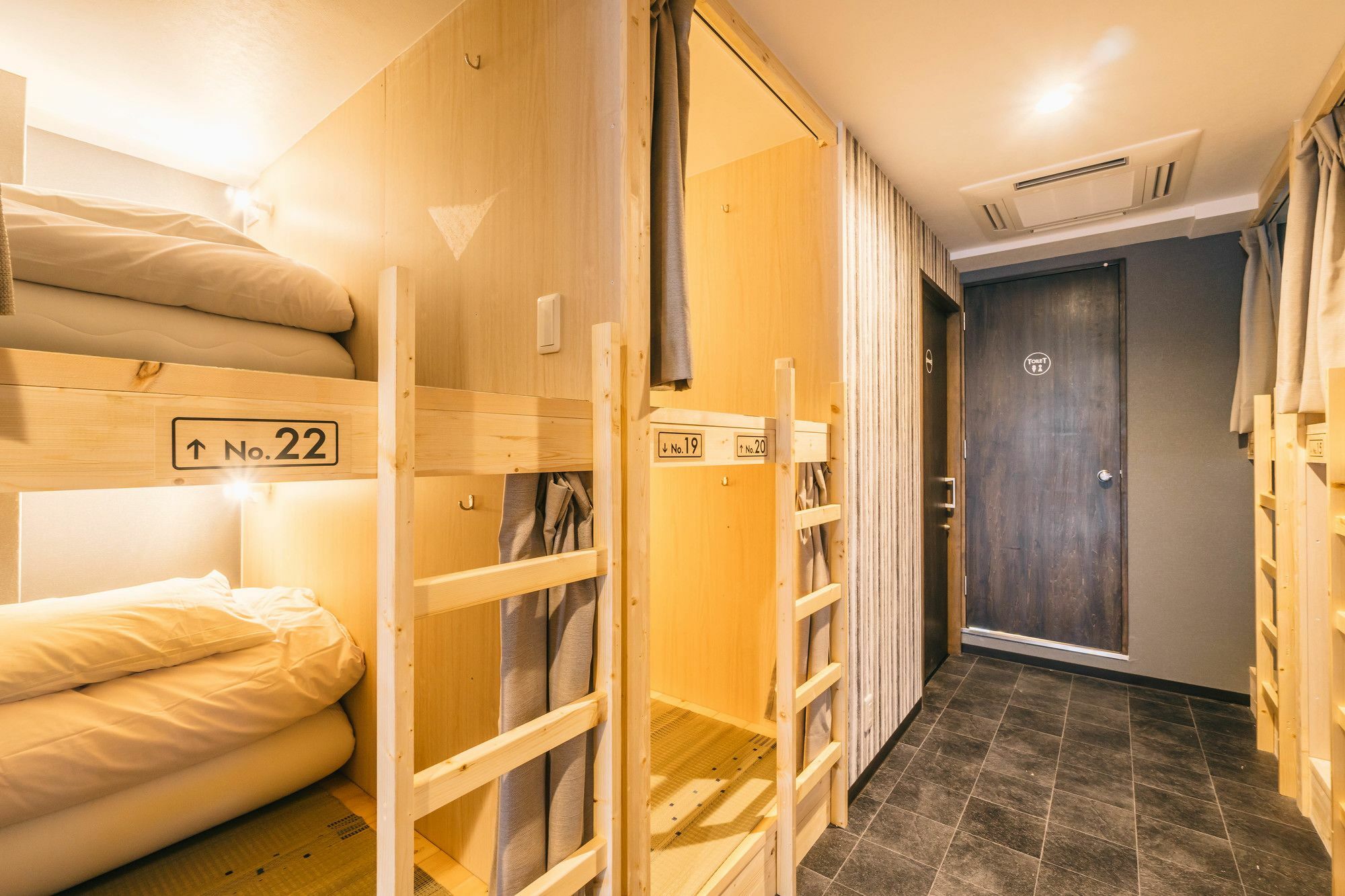 Ikidane House Namba Osaka Hostel Exterior foto